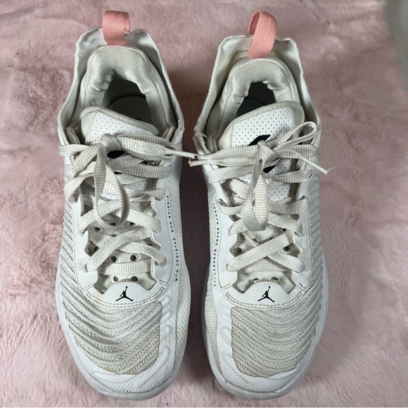 nike jordan Shoes - Nike Jordan Women's White and Pink Sneakers b64